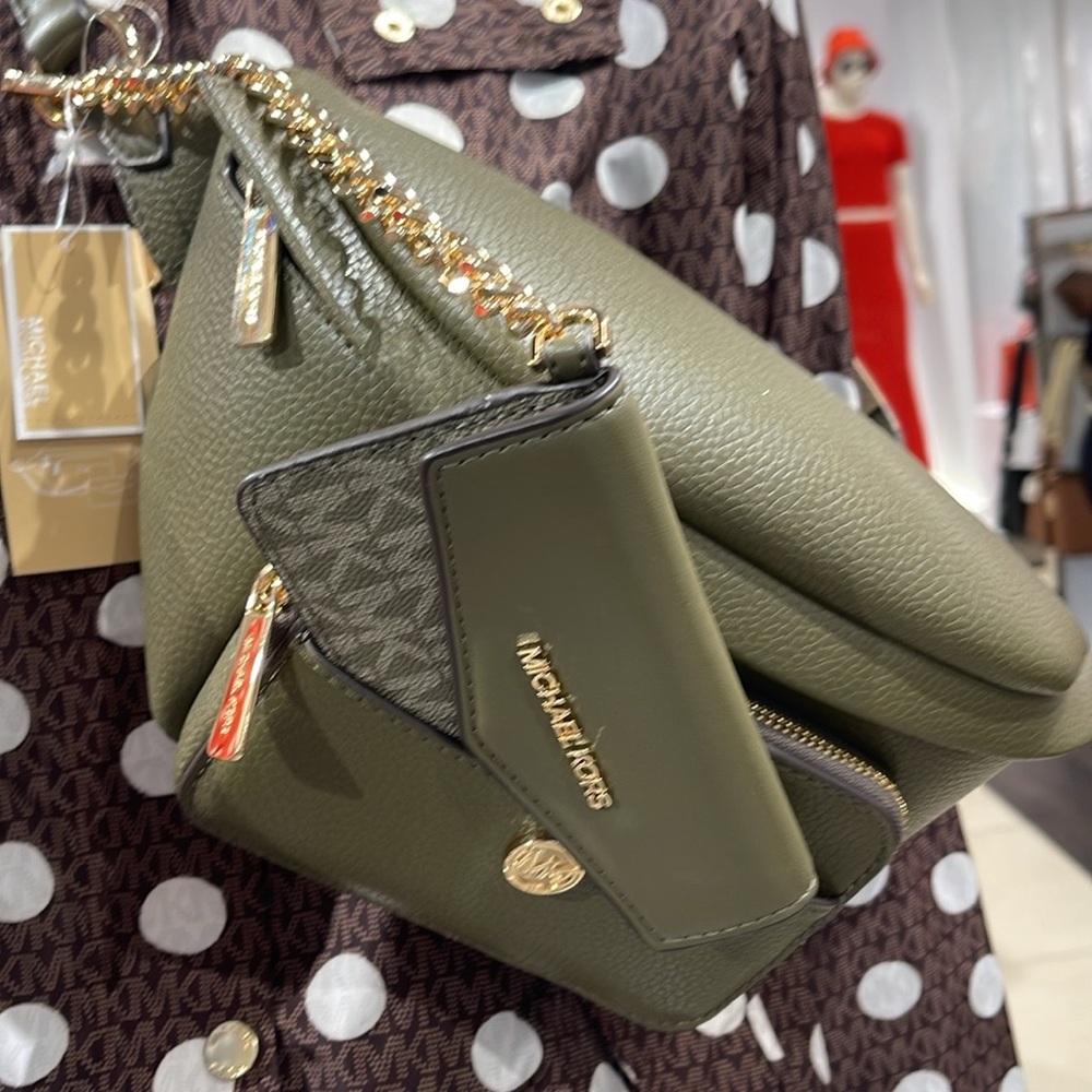 Michael Kors Maisie Lg Pebbled Leather 2-in-1 Sling Pack Waist Bag Fanny Pack - Picture 9 of 16